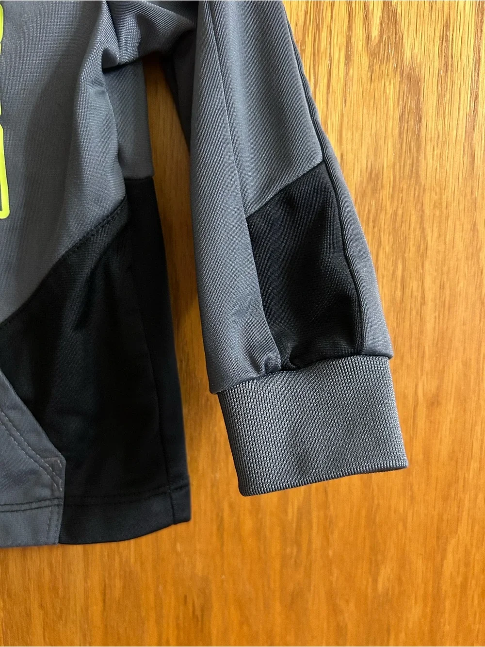Nike Kids Gray & Black Full Zip Lightweight Jacket With Bold Neon Green Logo